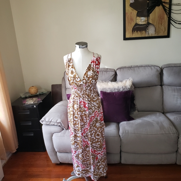 NWT Sleeveless Colorful Maxi Dress - Picture 2 of 5